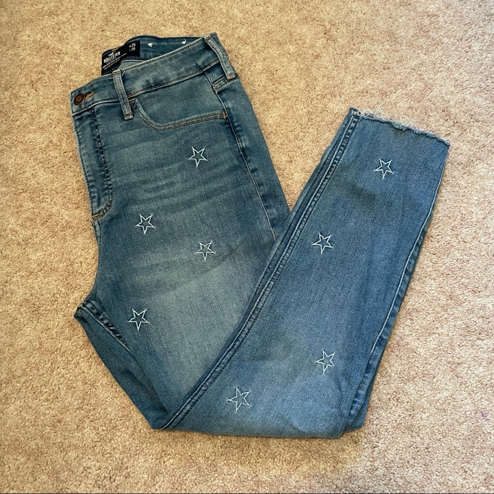 Hollister Super Skinny Jeans (Size 9)